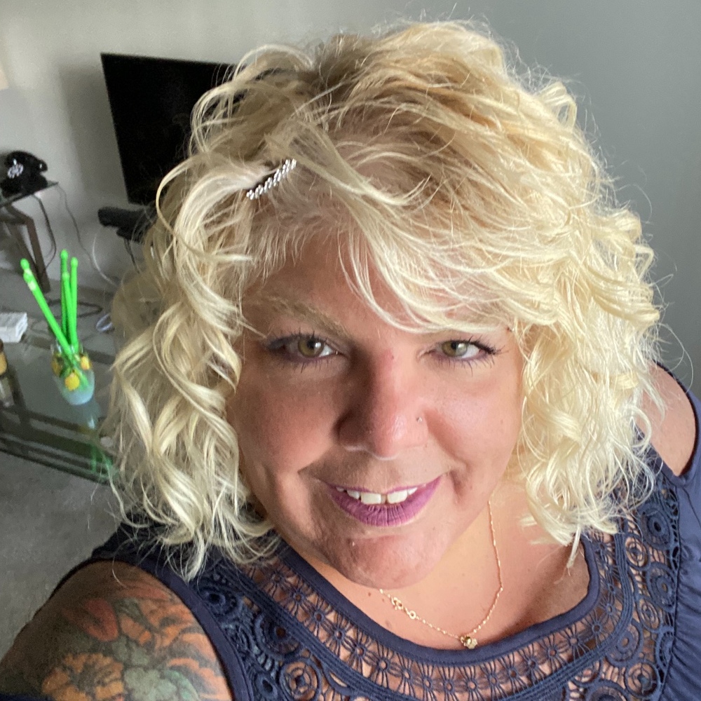 Meet your Posher, Jamie